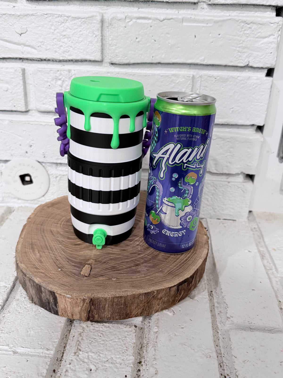 3D can coozie
