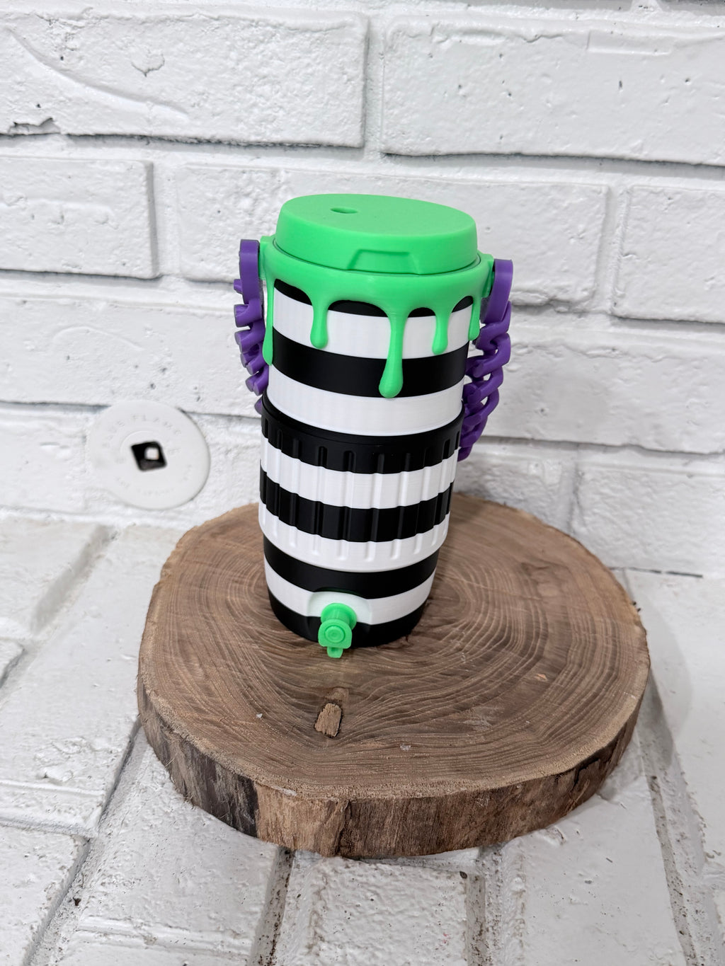 3D can coozie