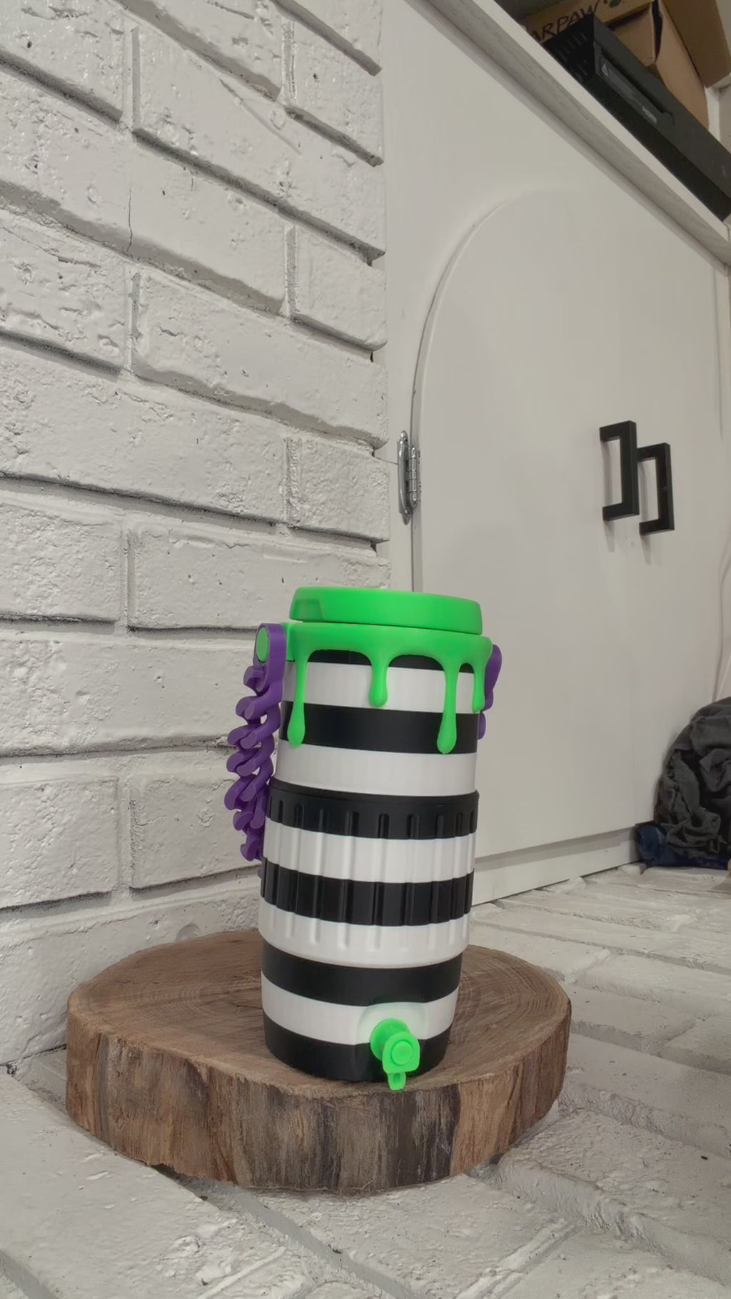 3D can coozie